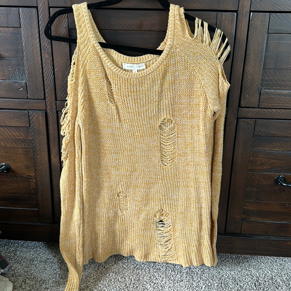 Yellow mustard destructed sweater